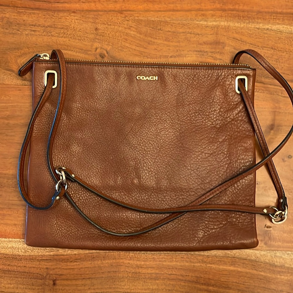COACH SMOOTH CROSSBODY LEATHER BAG VINTAGE